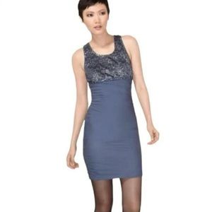 Alice + Olivia Annette Blue Gray Sequin Ruched Cocktail Dress.  SZ 2